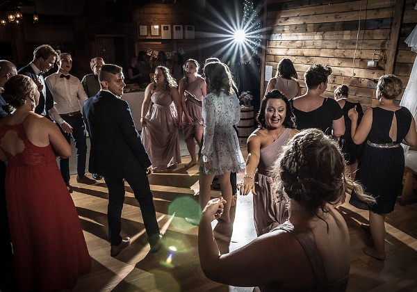 Jennin ja Johanneksen häät Merimaskun kirkossa ja Taattisten tilalla 24.8.2019.